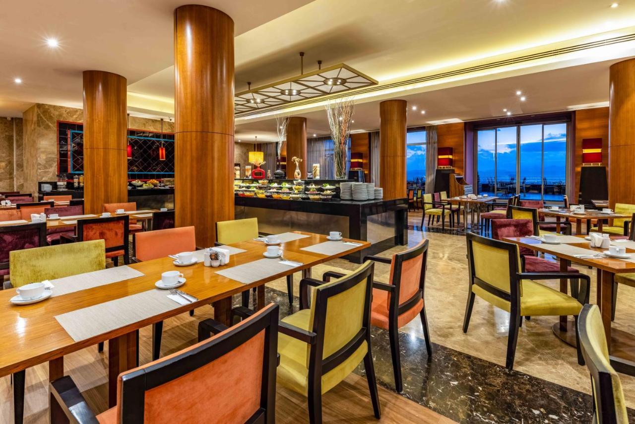 Hotel Celik Palas Convention Center & Thermal Spa Bursa Kültér fotó The restaurant
