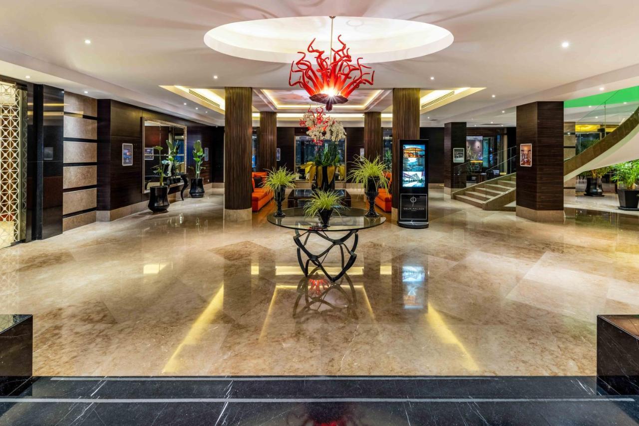 Hotel Celik Palas Convention Center & Thermal Spa Bursa Kültér fotó The lobby of the hotel